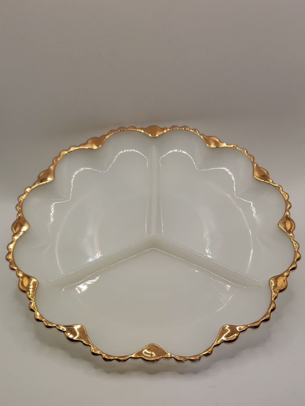 Anchor Hocking White and Gold Scalloped 10" Divided Serving Dish